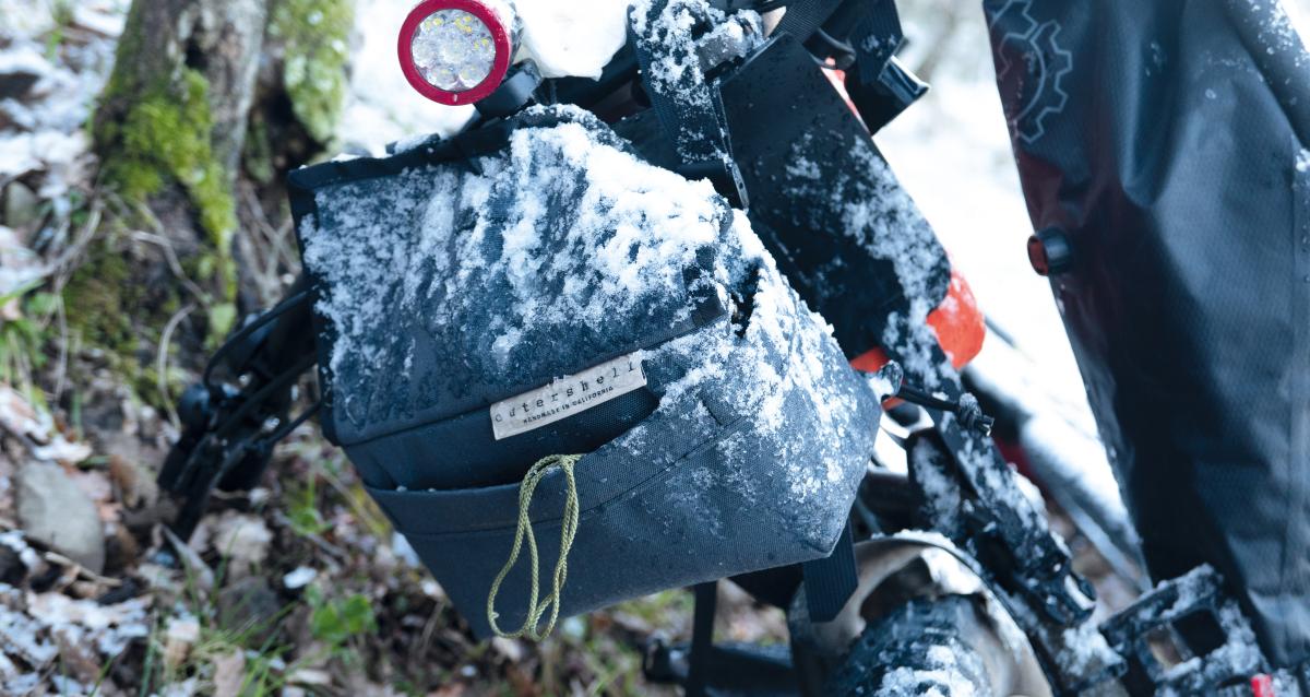 Review Outershell Adventure Drawcord Bar Bag Cycling UK